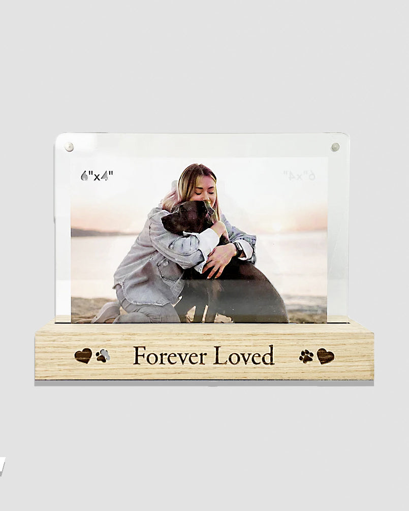 Pet Memorial Photo Frame - Forever Loved Keepsake for 6 x 4” Photos
